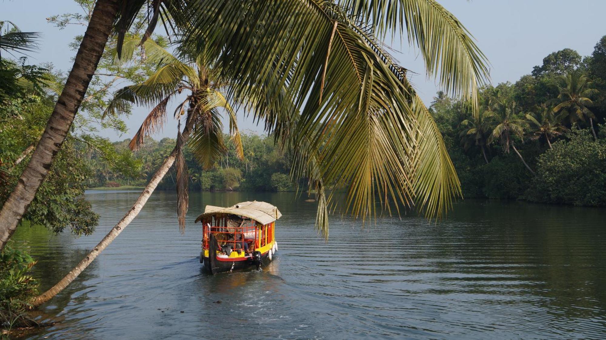 Blue Lake Villa Kollam Exterior foto